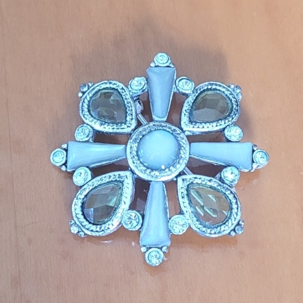 Vintage Silver Tone Blue‎ Grey Rhinestone Starburst Brooch Pin